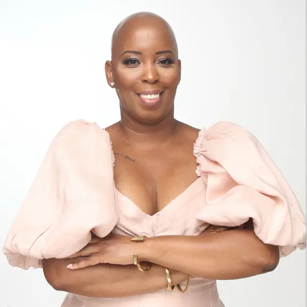 Felicia Flores headshot